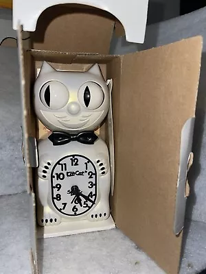 Original Kit Cat Klock With Moving Eyes And Tail White Gentlemen Limited Edition • $60