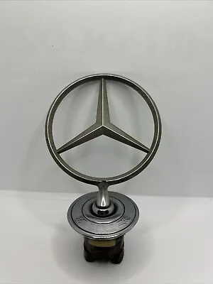 Mercedes Benz Star Emblem - W202 W203 W208 W210 W211 W124 W220 A2108800186 • $19.99