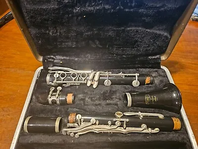 Vintage Buescher Black Clarinet Aristocrat With Case - Musical Instrument  • $42.83