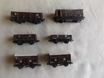 Rake Of 6 Assorted Sr Brown Livery Wagons Including Brake Van   N Gauge • £1.25