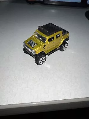 Hot Wheels Hummer H2 TM GM Gold Sparkle Black Roof Trunk! • $3.99