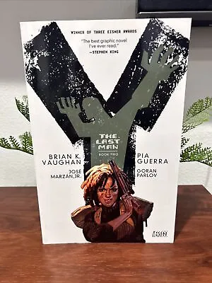 Y: The Last Man - The Deluxe Edition #2 (DC Comics July 2009) Paperback • $17.99