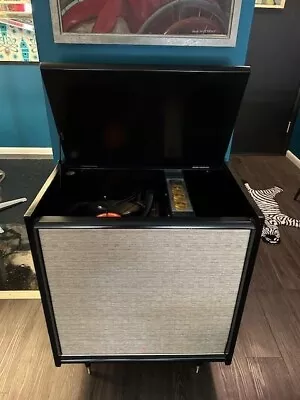 Mid Century Console Tube Stereo Restored! Magnavox Deluxe Record Player Cabinet • $950