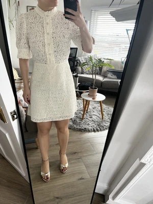 £35 • Buy Zara White Lace Dress Size S