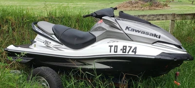 $1500 • Buy Kawasaki 2009 Ultra 260LX Jet Ski