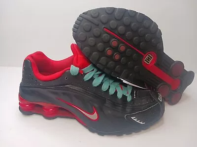 Nike Shox NZ Red Black Mens Running Shoes Leather 104265 -063 Size 9 Pre Owned • $75