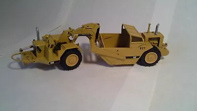 CAT 627 PUSH/PULL TWIN ENGINE MOTOR SCRAPER By NZG  1:50  Scale • $25