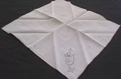 4 VTG CREAM WHITE LINEN NAPKINS MONOGRAM 'G'  ROSEBUDS 16  X 16 1/4  • $12.95