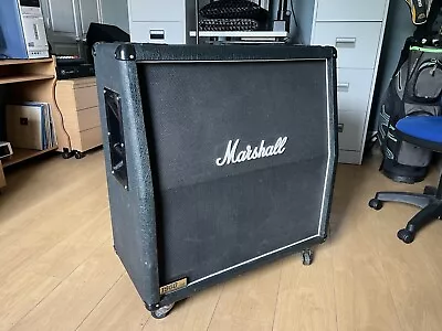 Marshall - 1960A 300W 4x12  Switchable Mono / Stereo Angled Cabinet • £199