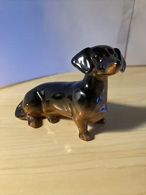 England Sausage Dog Figure Model Statue Dachshund Ceramic Brown Sitting • £5