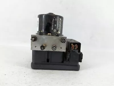 2001-2010 Volkswagen Beetle Abs Pump Control Module V211O • $94.41