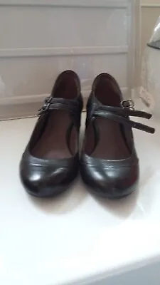 M&S Footglove Chic Black Leather Court Shoes 5.5 - VGC • £11.50