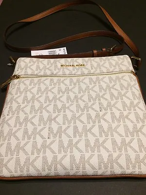 NWT MICHAEL Michael Kors Bedford  Vanilla Flat Crossbody Handbag • $145