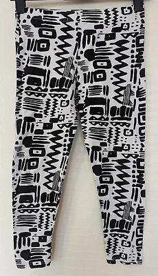 Ladies Retro 90's Style Leggings Black And White Print Size 14 Leg 24  • £8