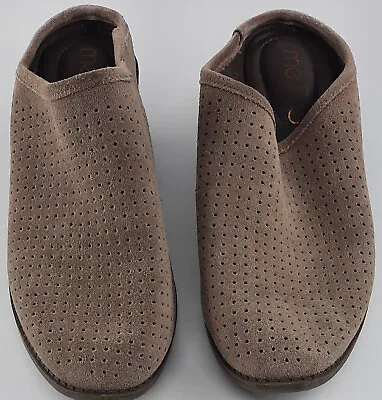 Me Too Zaidee Loafers Shoes Women's 6M Beige Suede Wedge Heel Slip On Excellent • $22.50