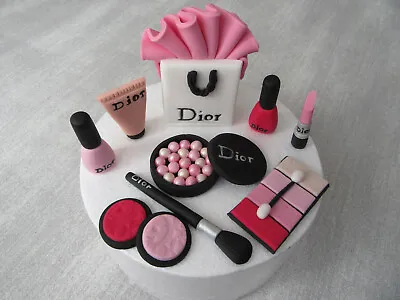 Edible Handmade Make Up & Bag Cake Topper Fondant Sugar Decoration (Pinks) • £26.49