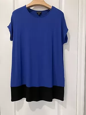 J Jill Medium Wearever Collection Blue W/ Black Bottom Tunic Top Short Sleeve • $14