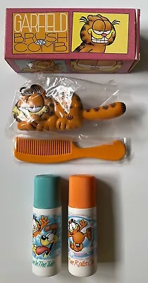 1978/88 Vintage Avon Garfield Brush And Comb & Roll-A-Soap- NOS • $29.95
