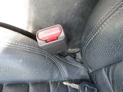 Driver Seat Belt Buckle Ford Mustang 13 14 • $65.55