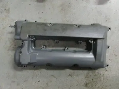 2004 Yamaha Outboard F200TXRC 4 Stroke Starboard Camshaft Cover 69J-11191-00-1S  • $65