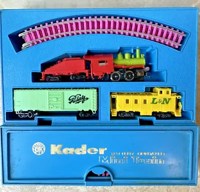 Vintage Kader Battery Operated Mini Train Set • $19.99