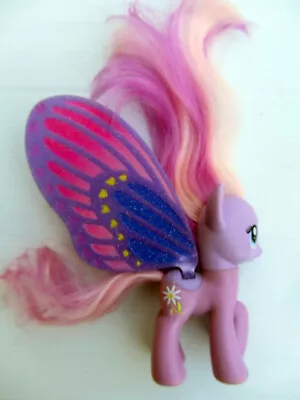 My Little Pony DAISY DREAMS Glitter Wings Toy Horse G4 BRUSHABLES 8cm Tall 2011 • $7.77