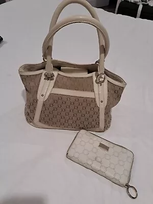 Oroton Handbag • $57