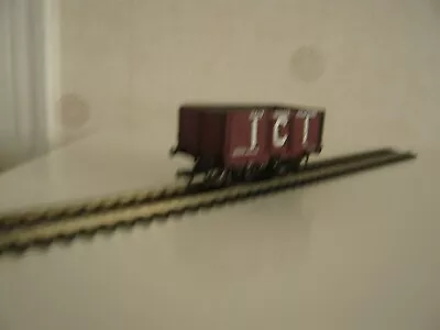 Bachmann 00 Guage Coal Wagon • £0.99