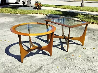Mid Century  Silhouette  Lane 1960 Pair Of Walnut Side Tables With Sculpted Legs • $475