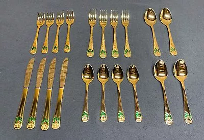 Flatware 20 Piece Service For 4 Christmas Gold Plated Stainless Japan EUC!!! • $25.95