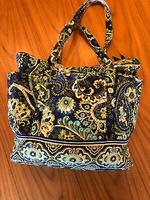 Vera Bradley Go Round Tote In Rhythms And Blue. Visible Wear On Inside Of Straps • $29.49