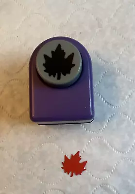 Creative Memoires Maple Leaf Punch • $9.95