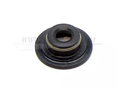 Volvo 380192 Speedometer Cable Oil Seal  544 210 Amazon P1800S 140 (M40) M41 (D- • $10.45