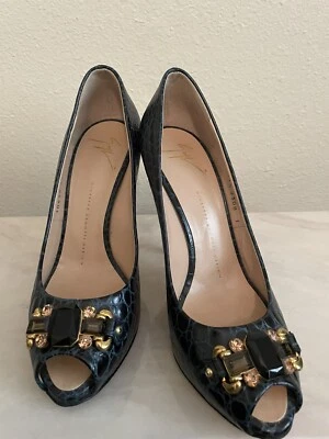 $20 • Buy Giuseppe Zanotti Sz 9 1/2