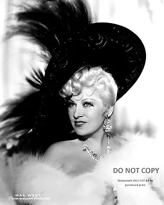 Mae West Actress And Sex-symbol - 8x10 Publicity Photo (dd-030) • $8.87
