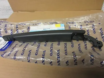 Genuine NOS Volvo Rear Wiper Arm 8662751  V70 XC70  2003-2007     2 Available • $71