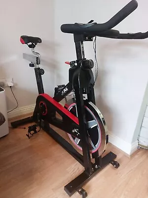 Spinning Bike - Preowned • £0.99