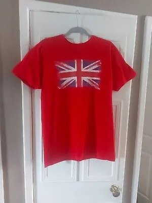 Union JACK Tshirt Red Size L • £7.50