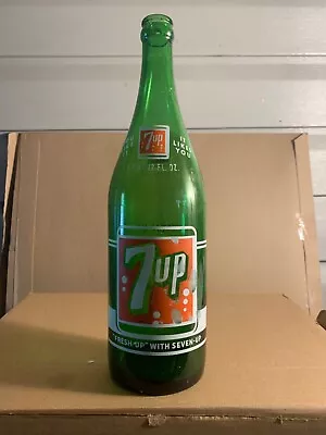 Vintage 7up Bottle 28 Oz. ACL 1 Pint 12 Oz.  • $6.99