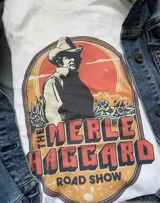 The Merle Haggard Guitarist Vintage Road Show Country Music Gifts Unisex T-shirt • $9.99