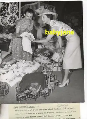 £37.34 • Buy Ava Gardner Micol Fontana Original 8x10 Photo 1957 Shopping In Morelia Mexico