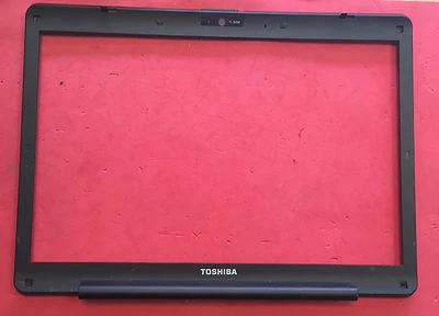 £50 • Buy Toshiba Satellite A200-1BW Screen Bezel