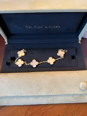 Van Cleef & Arpels   Bracelet Vintage Alhambra Shell K18 Yellow Gold • $4100