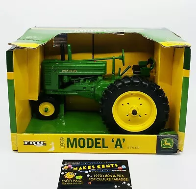 ERTL Diecast Green 1/16 Scale 1939 JOHN DEERE Model A TRACTOR - New In Box • $39.98