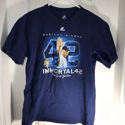 Mariano Rivera Yankees Majestic Blue Immortal 42 Youth XL T-shirt • $12.95