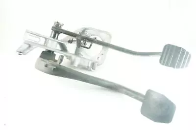 BMW E46 Clutch + Brake Pedal Assembly Pedals Bracket 99-05 325i 330i 328i 323i • $173.96