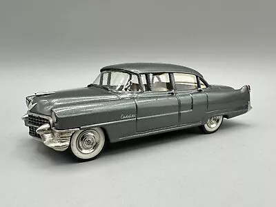 Motor City USA 1955 CADILLAC Fleetwood In Gray 1/43 Model Car DAMAGED • $119.99