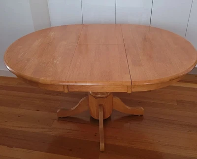 $100 • Buy Extendable Dining Table Solid Wood Hardwood Seats 4 To 6 