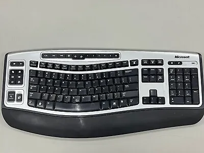 Microsoft Wireless Laser Desktop Ergonomic Keyboard 6000 V2 • $11.24