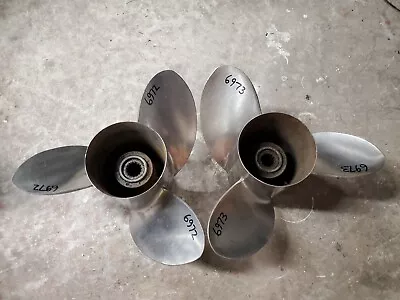 Pair Of 13 7/8  X 21p Quicksilver Laser 2 Ss Propellers Mercury P6972 P6973 • $356